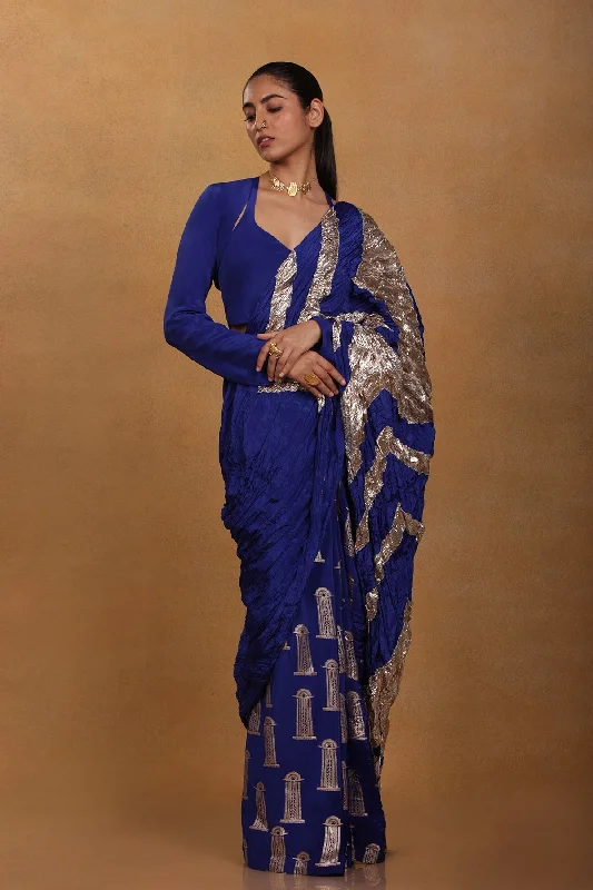 Blue Crinkle Gota Palla Saree With Blouse Piece Modern Oversized Blouse
