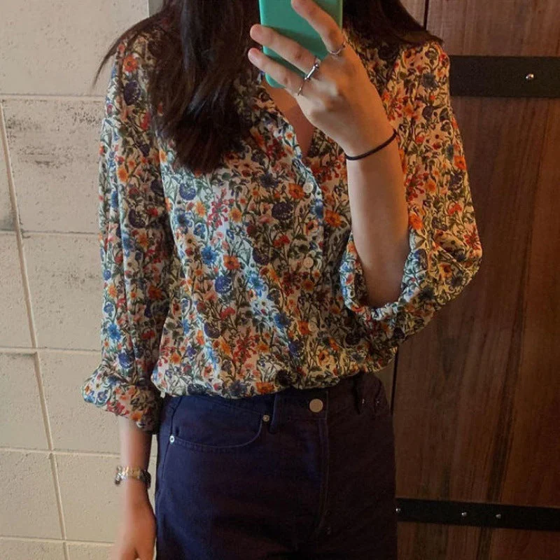 Women's Retro Loose-fitting Printed Floral Blouse Top Feminine Puff Blouse