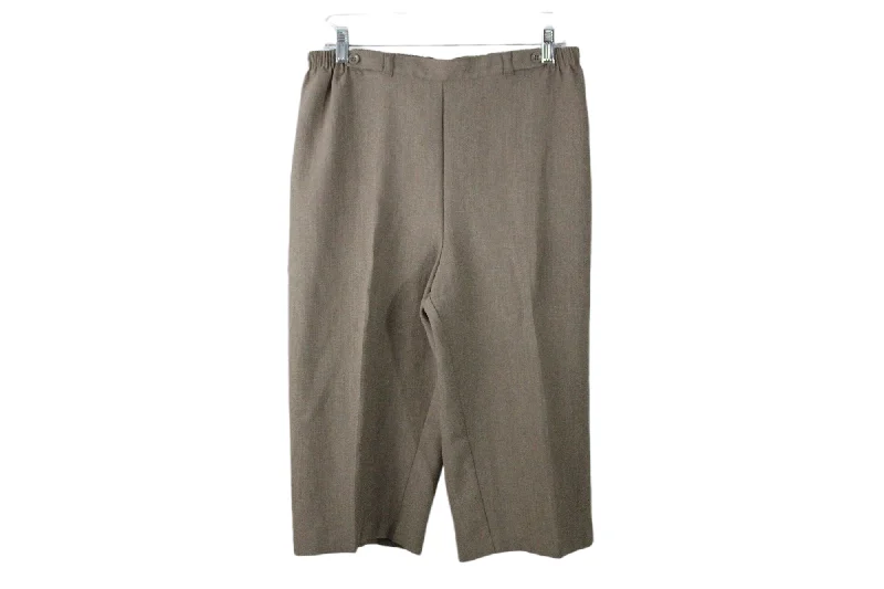 Jeni Newman Brown Capri Summer Pant | Petite L Fashionable Button-Up Pants