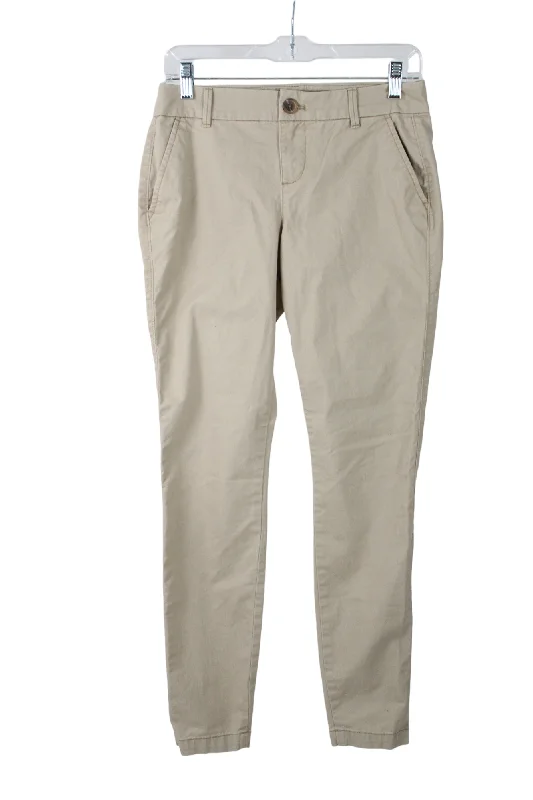 Old Navy Skinny Chino Khaki Pants | 2 Fashionable Tapered Leg Pants