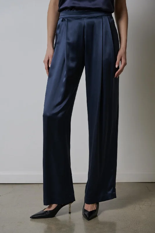 MANHATTAN PANT High-Waist Yoga Pants