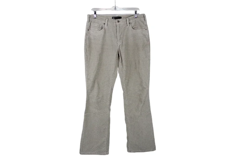 Levi's 515 Bootcut Tan Corduroy Pant | 10 Cozy Knit Pants
