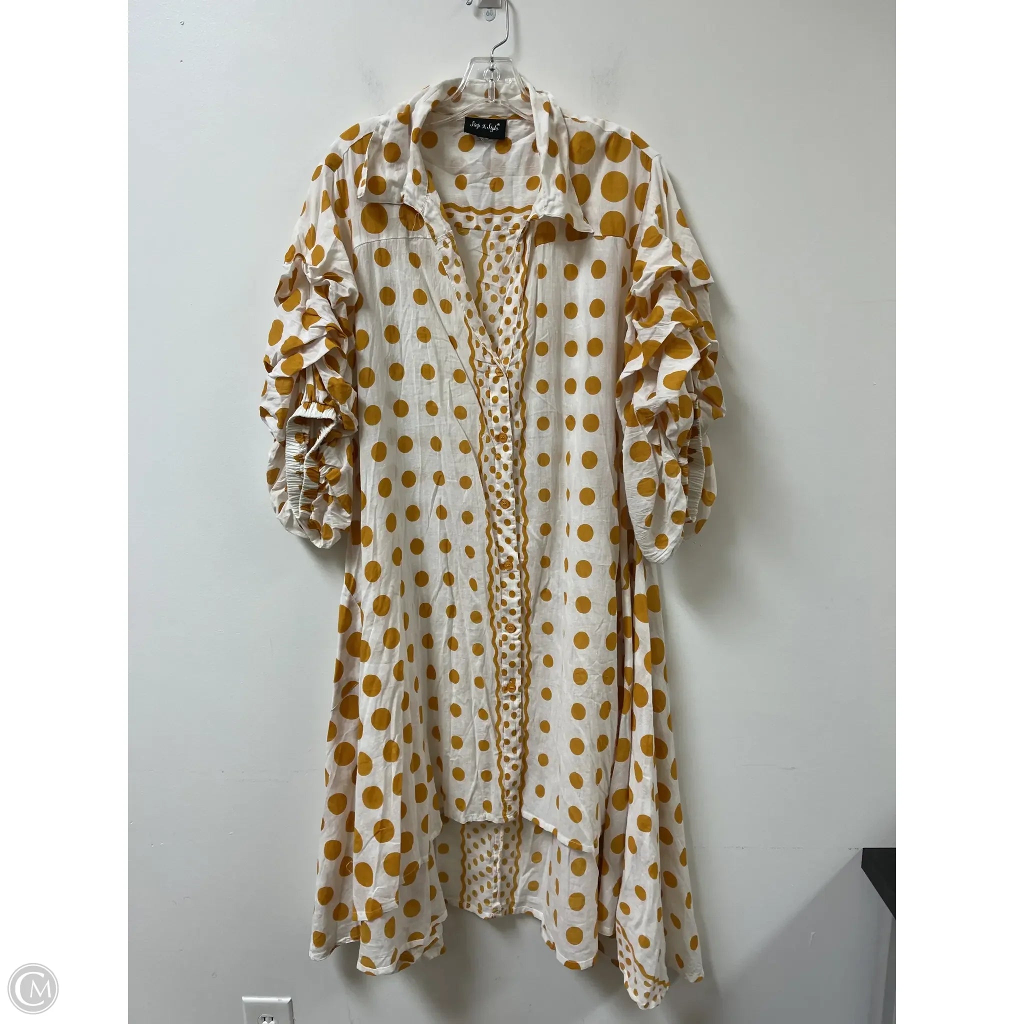Dress Casual Midi By Clothes Mentor In White & Yellow, Size: 3x Tunics Plaid country