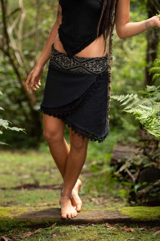 Shamanic Earth Skirt - Black zip skirt side