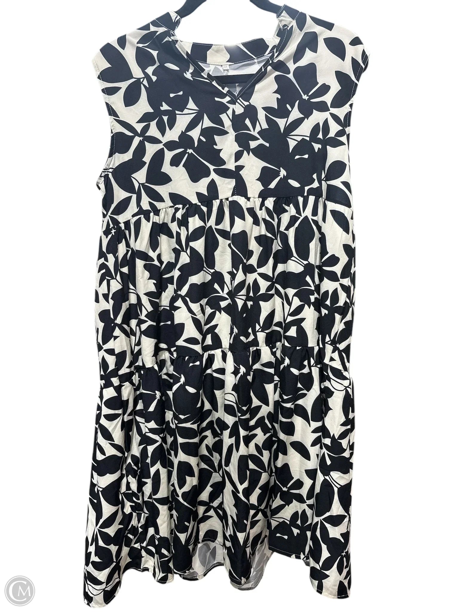 Dress Casual Midi By Clothes Mentor In Black & White, Size: 2x Tunics Recommended stylist