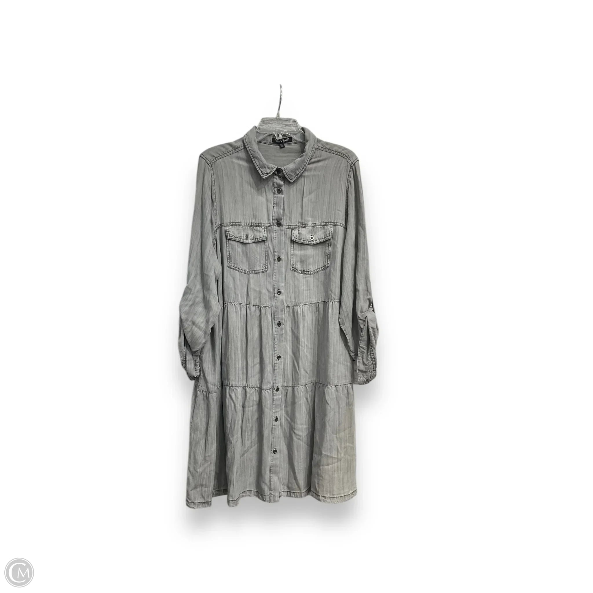 Dress Casual Short By Clothes Mentor In Grey, Size: 2x Tunics Seasonal trendy