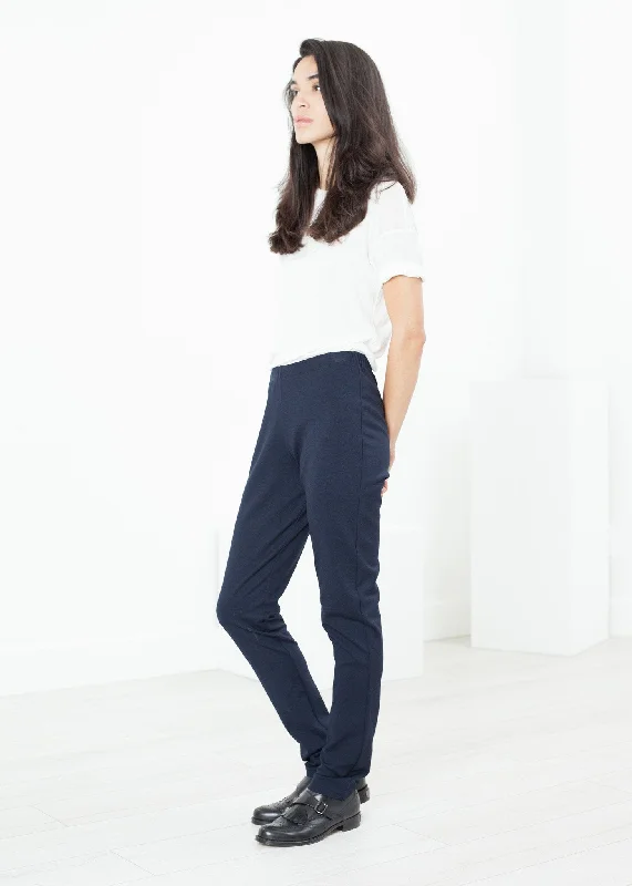 Easy Slim Pant in Navy Wide-Legged Palazzos