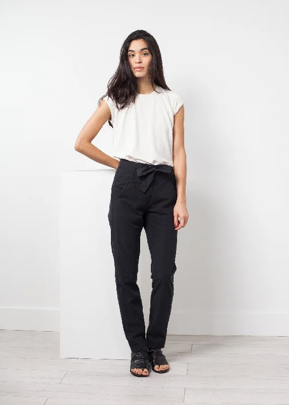 Troupy Pant in Silky Cotton Fashionable Sporty Pants