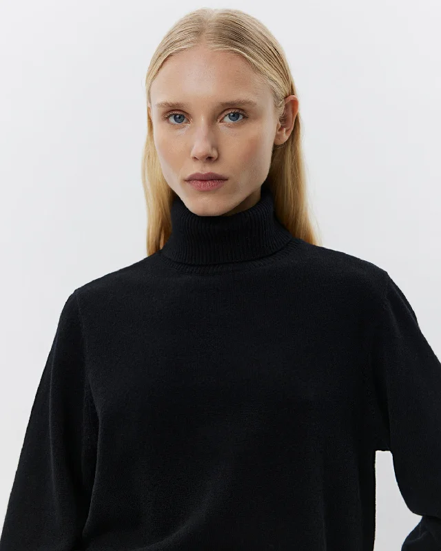 NELLSW SWEATER - Black Zippered Front Buttoned Front Snap Front