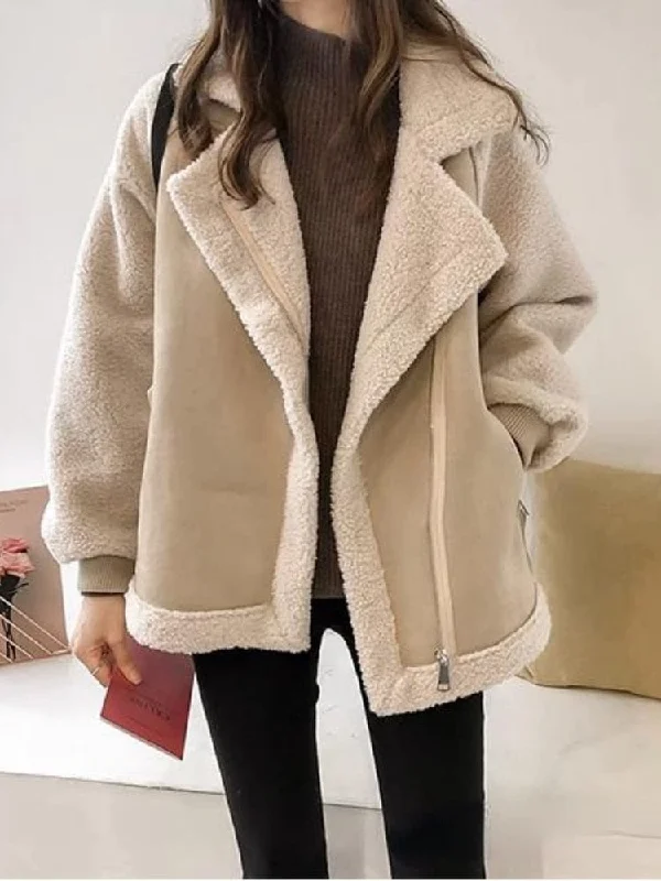 Apricot color