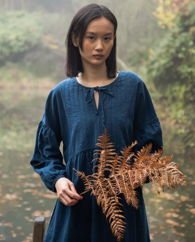 Maple Cotton Linen Dress in Washed Indigo