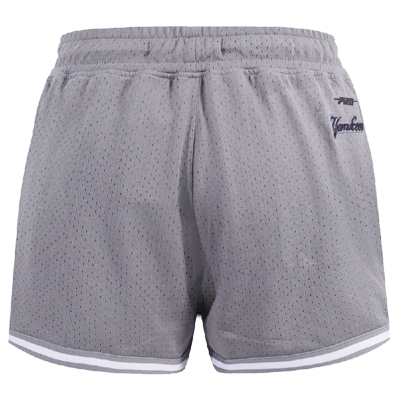 MLB NEW YORK YANKEES SCRIPT TAIL WOMEN'S MESH TAPE SHORT (GRAY)