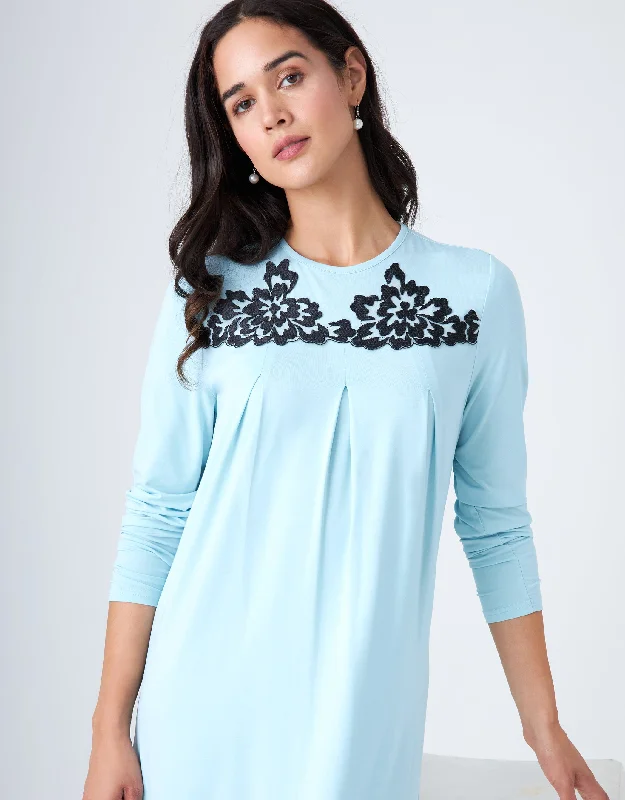 Pull On Lace Trimmed Pleated Nightgown Mint