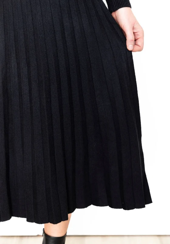 A Line Pleated Sweater Midi Skirt - Black