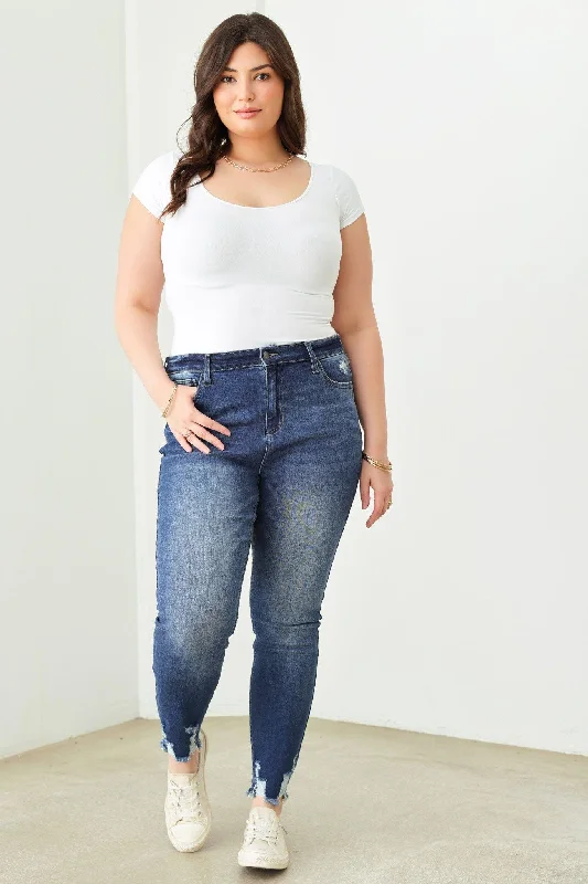 Plus Size Stretchy Destroyed Silhouette Denim Jeans