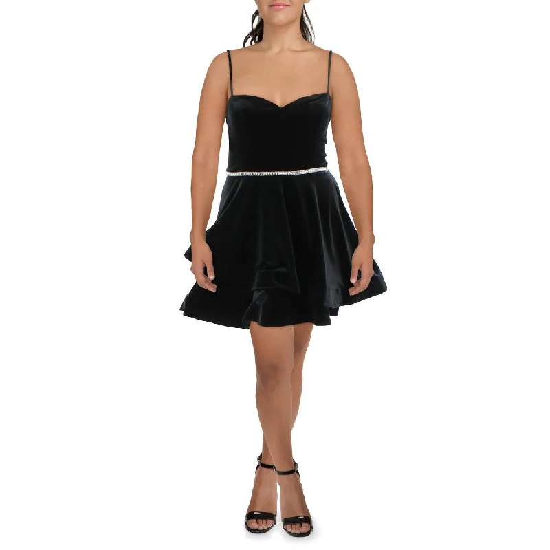 B. Darlin Womens Juniors Cocktail Mini Fit & Flare Dress Comfortable Casual Mini Dress