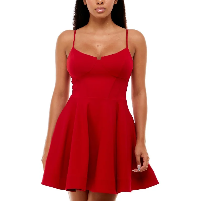 B. Darlin Womens Juniors Sweetheart Neck Mini Fit & Flare Dress Elegant Sequin Mini Dress