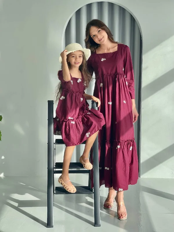 Mini Nova Maroon Embroidered Dress Elegant Floral-Print Mini Dress