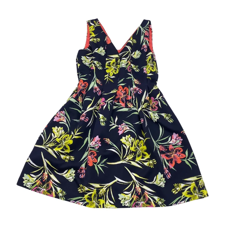 NAVY DRESS PARTY SHORT by VINCE CAMUTO Size:12 Crew Neckline Casual