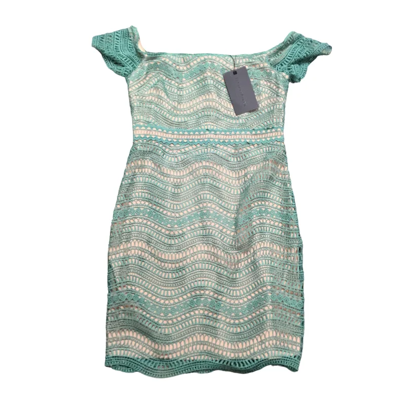 Green Dress Party Short Cmc, Size M Tunics Office stylish