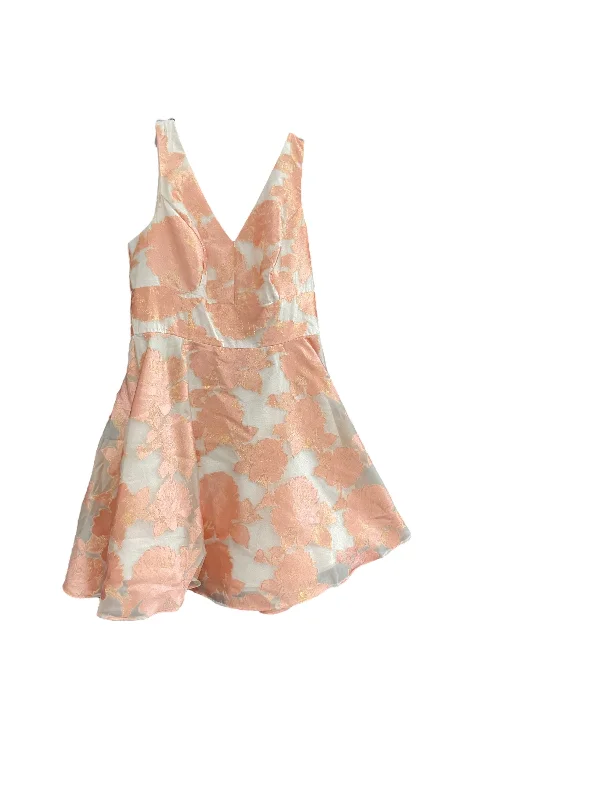 Pink Dress Party Short Nicole Miller, Size 10 Off-the-shoulder Bohemian Festive